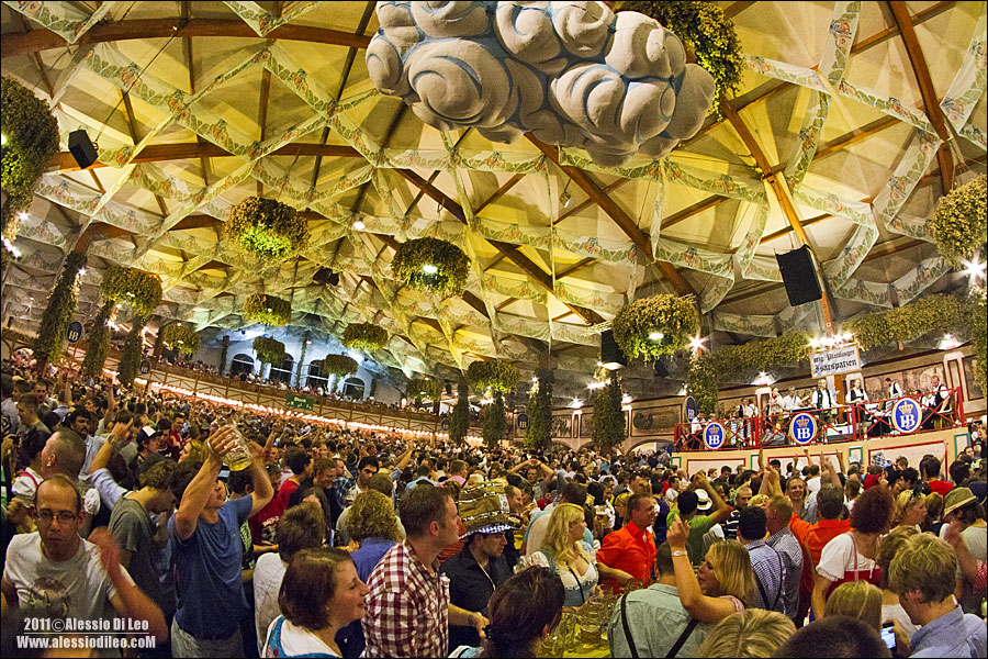 Oktoberfest-2.jpg