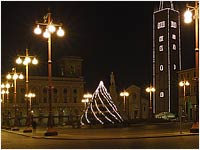 Forlì piazza Saffi e il palazzo delle Poste