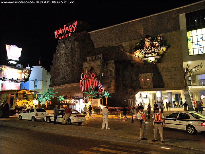 Il Coco Bongo, discoteca dove sono state girate scene del film "The mask" 